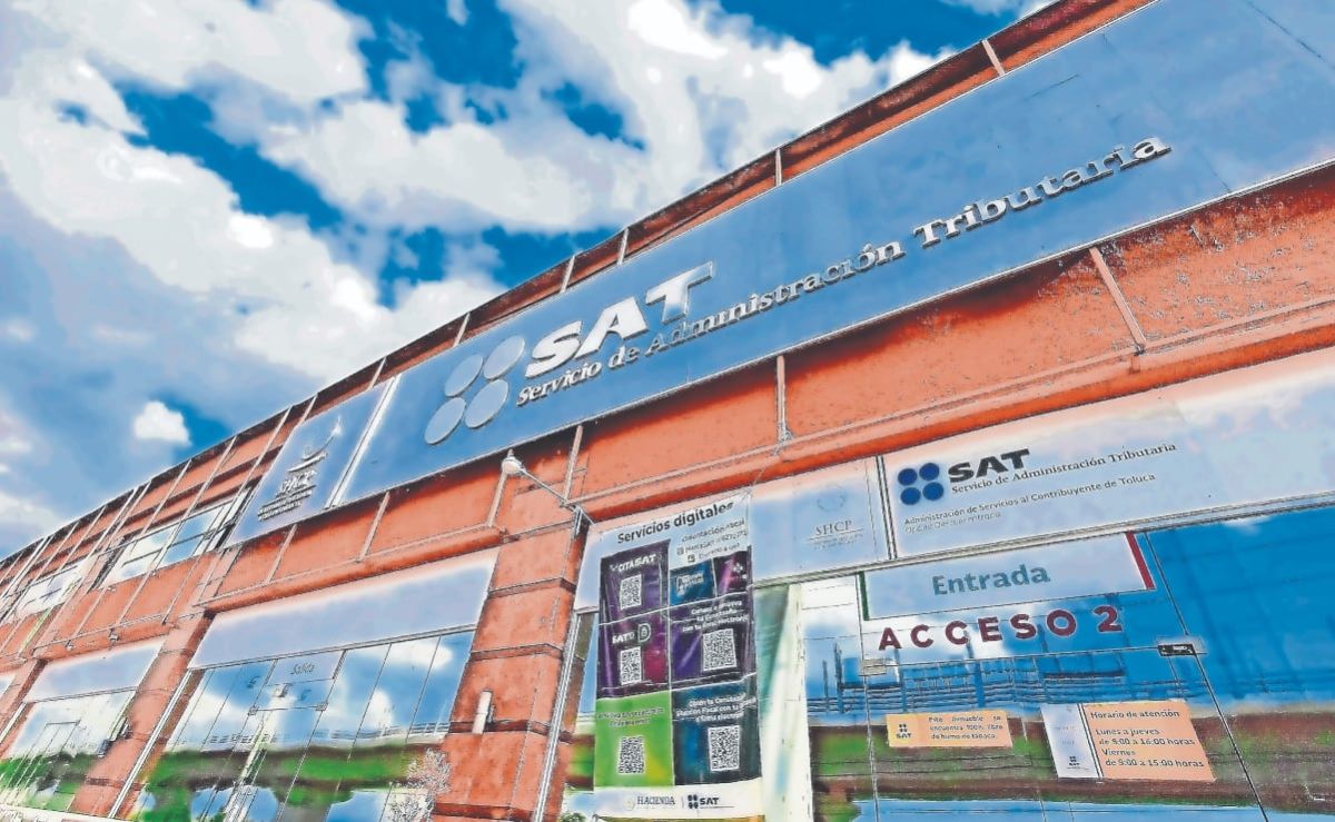 Inhabilitan-hasta-10-anos-a-cuatro-exfuncionarios-del-SAT-y-del-Banco-del-Bienestar
