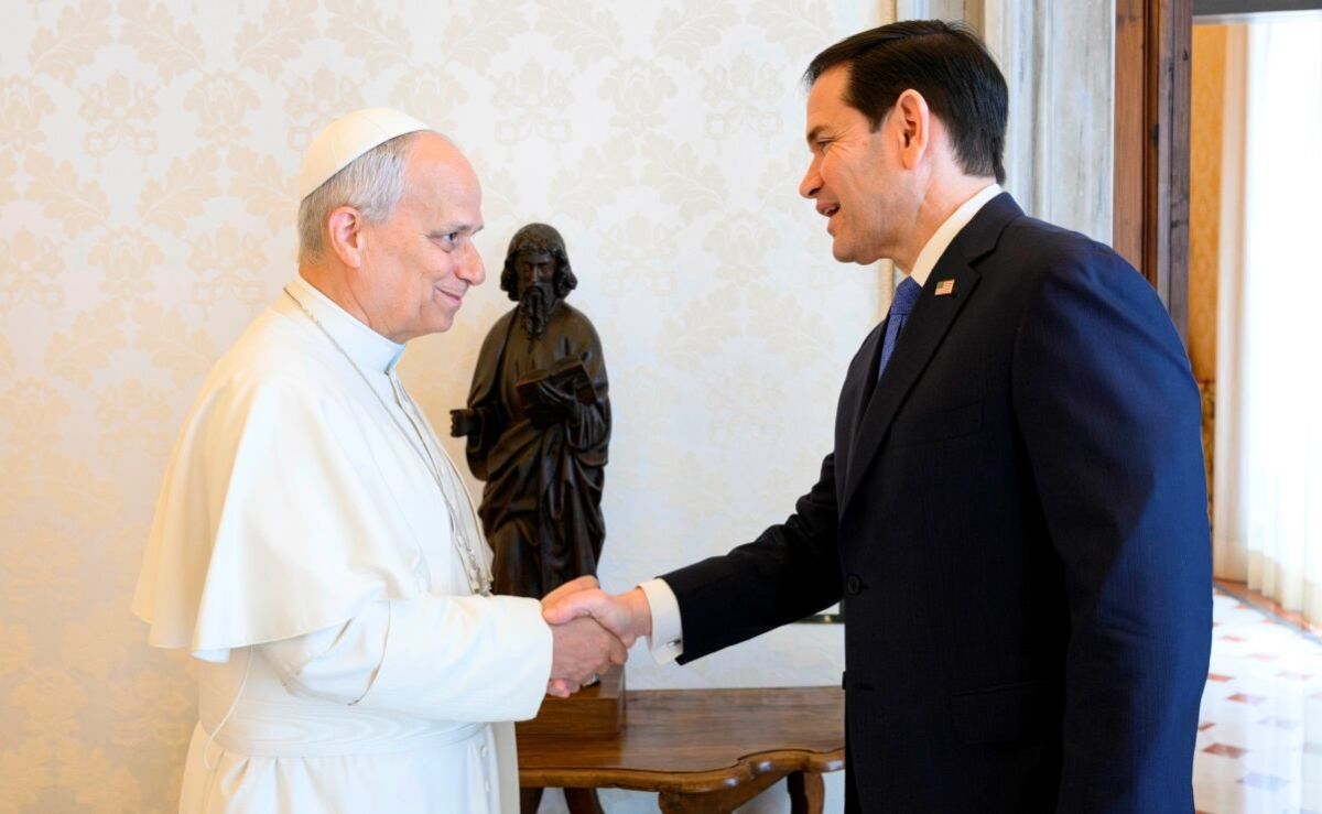 Marco-Rubio-se-reune-con-el-papa-Leon-XIV-en-el-Vaticano