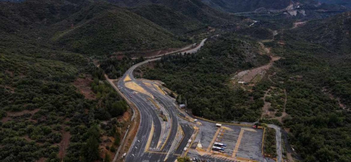 Alud-en-mina-El-Teniente-deja-a-dos-trabajadores-atrapados-en-Chile