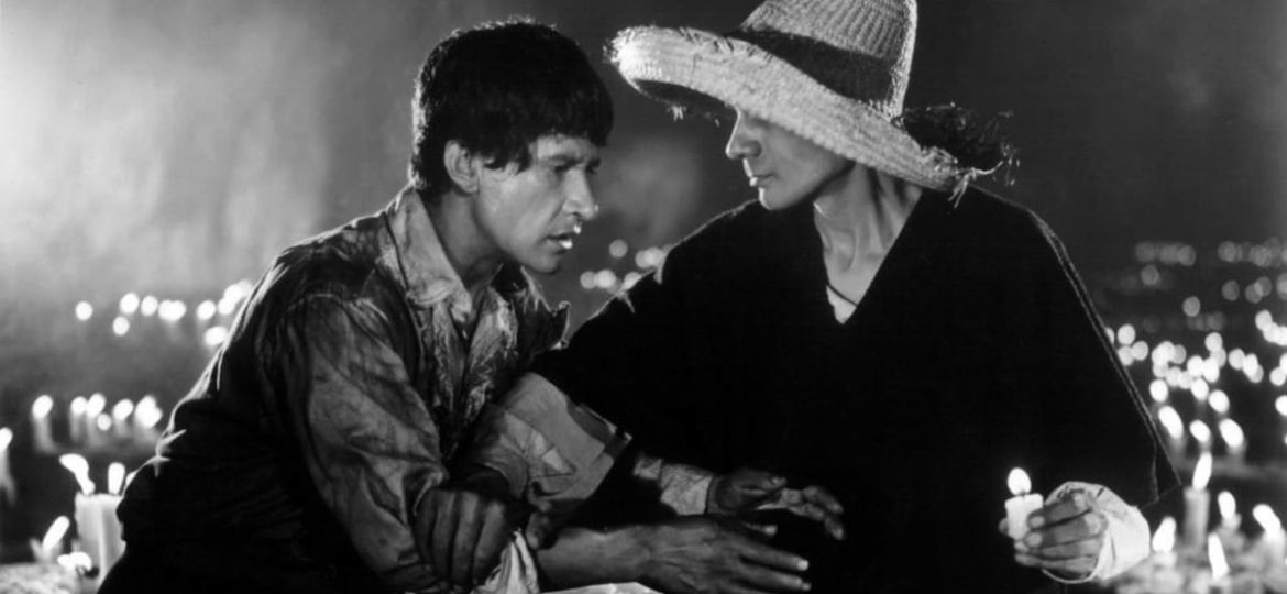 Cine-de-terror-gratis-en-la-Biblioteca-Vasconcelos-fechas-y-peliculas-del-ciclo-Historias-de-lo-Extrano