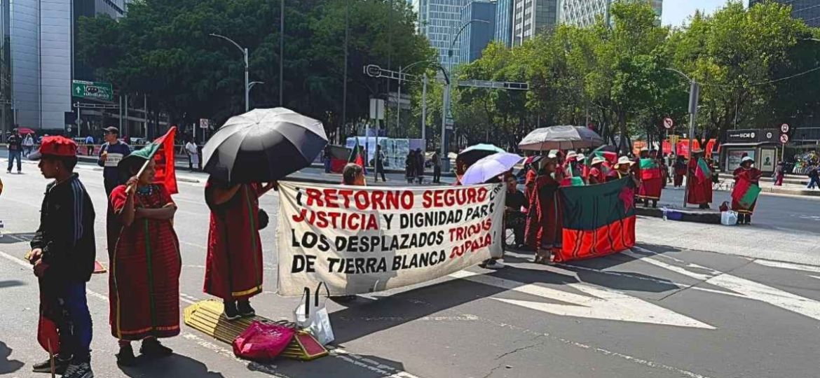 Comunidad-Triqui-bloquea-Reforma-e-Insurgentes-para-exigir-atencion-tras-atropellamiento
