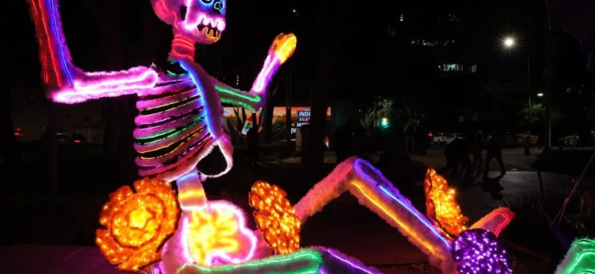 El-Camino-iluminara-Paseo-de-la-Reforma-con-esculturas-de-Dia-de-Muertos