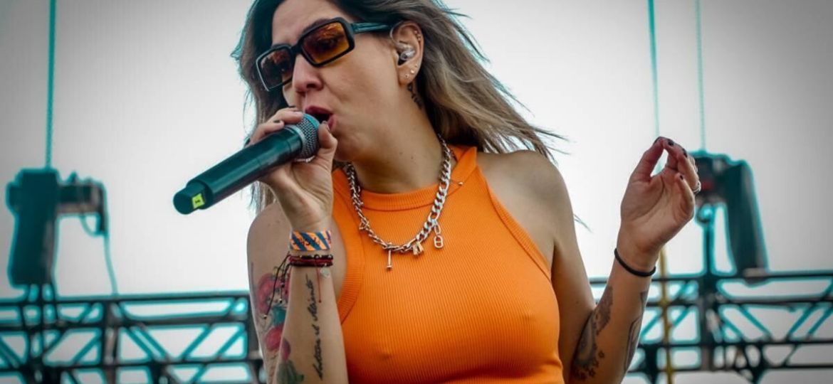 Elli-Noise-recuerda-el-machismo-que-enfrento-en-la-industria-del-rock-Te-querian-sexualizar