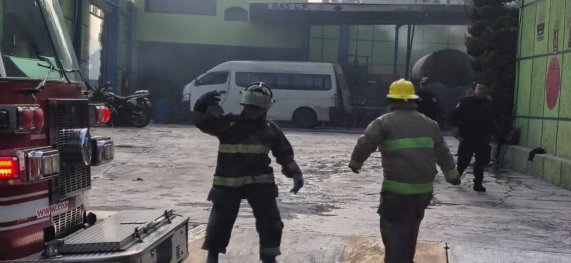 Explota-gasera-en-Coacalco-y-evacuan-a-vecinos-de-Lomas-de-Coacalco