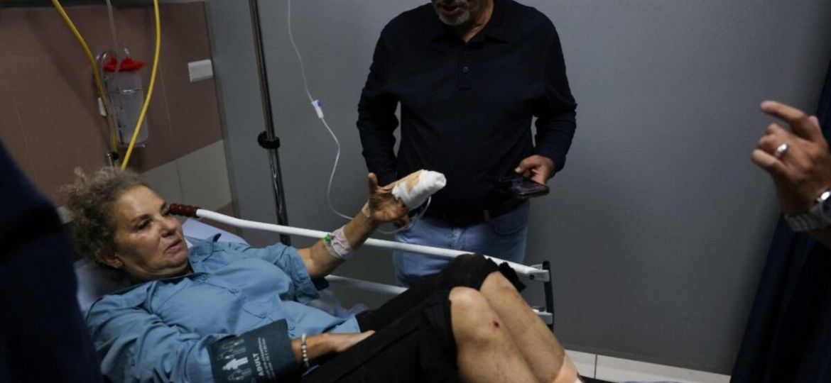 Fotografa-del-Washington-Post-es-golpeada-durante-ataque-de-colonos-en-Cisjordania