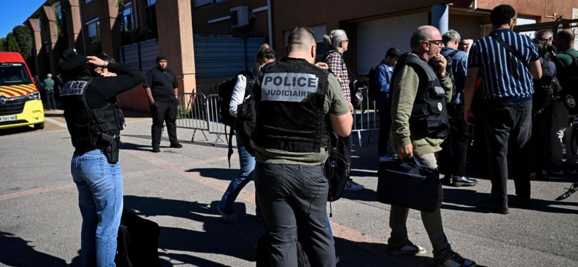 Francia-investiga-posible-movil-terrorista-tras-tiroteo-en-colegio-de-Aubagne
