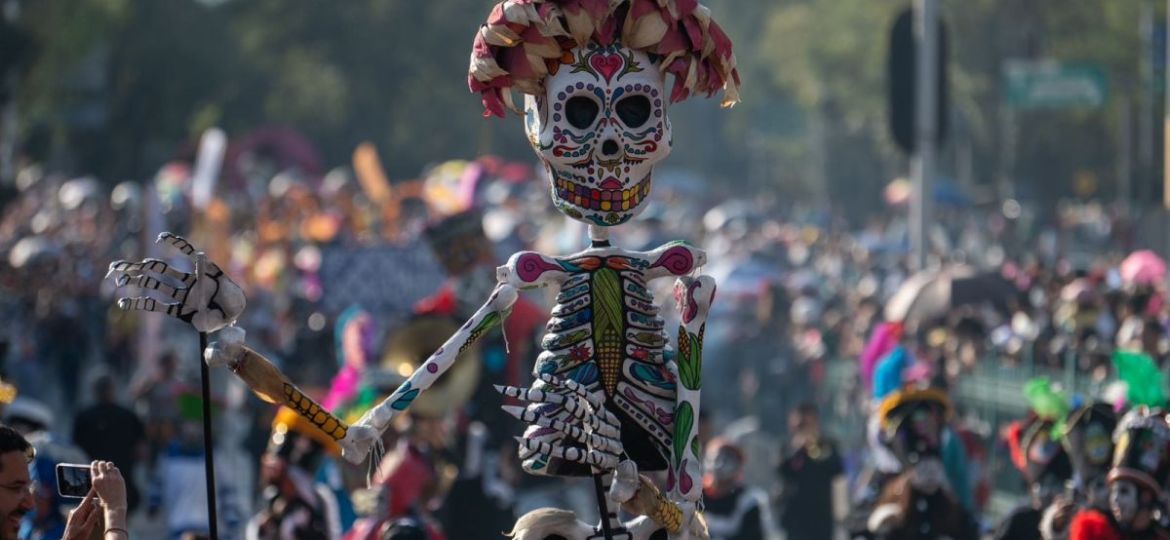 Gran-Desfile-de-Dia-de-Muertos-2026-cambiara-su-ruta-saldra-de-la-Diana-Cazadora