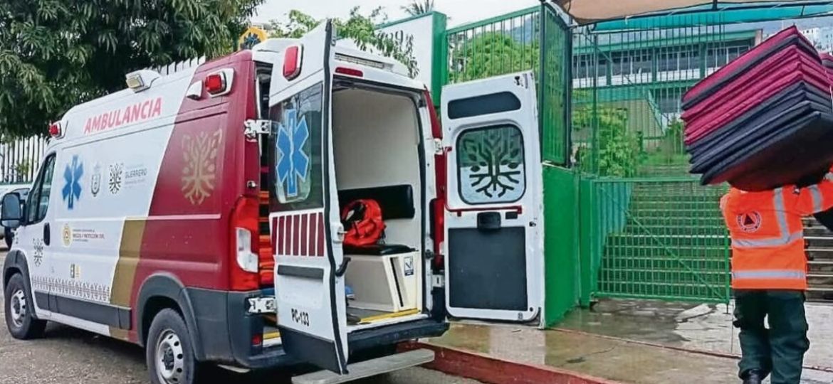 Huracan-Trudy-mantiene-en-alerta-a-Oaxaca-y-Guerrero-por-lluvias-intensas