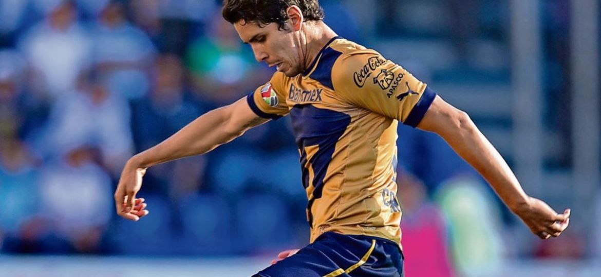 Israel-Castro-pide-paciencia-para-el-proceso-de-Joel-Huiqui-en-Cruz-Azul
