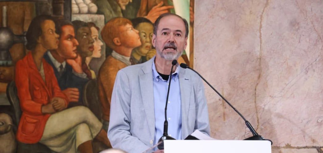 Juan-Villoro-pide-mas-presupuesto-para-ciencia-cultura-educacion-y-salud