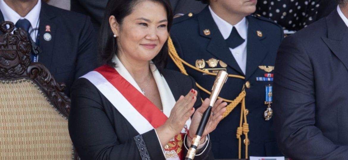 Keiko-Fujimori-anuncia-reglas-mas-estrictas-para-las-escuelas-publicas-de-Peru