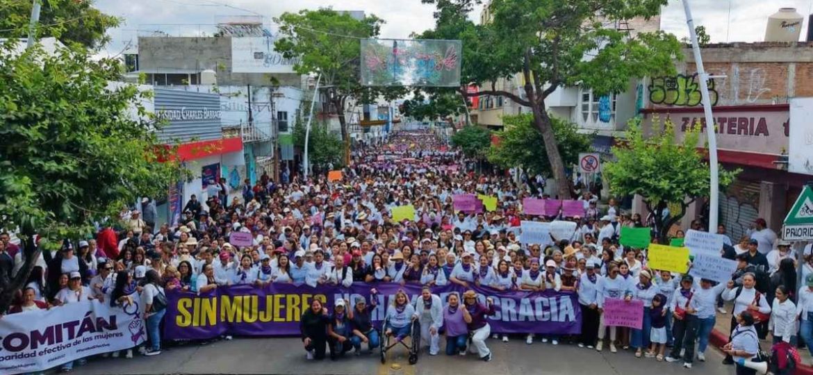 Mujeres-marchan-en-Tuxtla-Gutierrez-en-defensa-de-la-paridad-efectiva