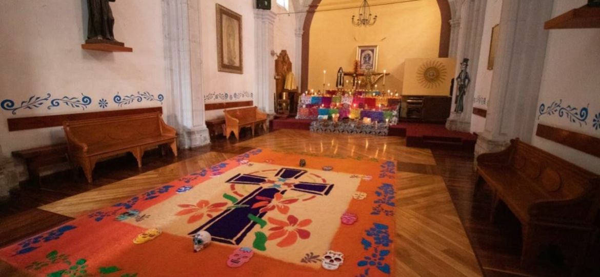 Recorrido-nocturno-en-la-Catedral-Metropolitana-por-Dia-de-Muertos-fechas-horario-y-costo