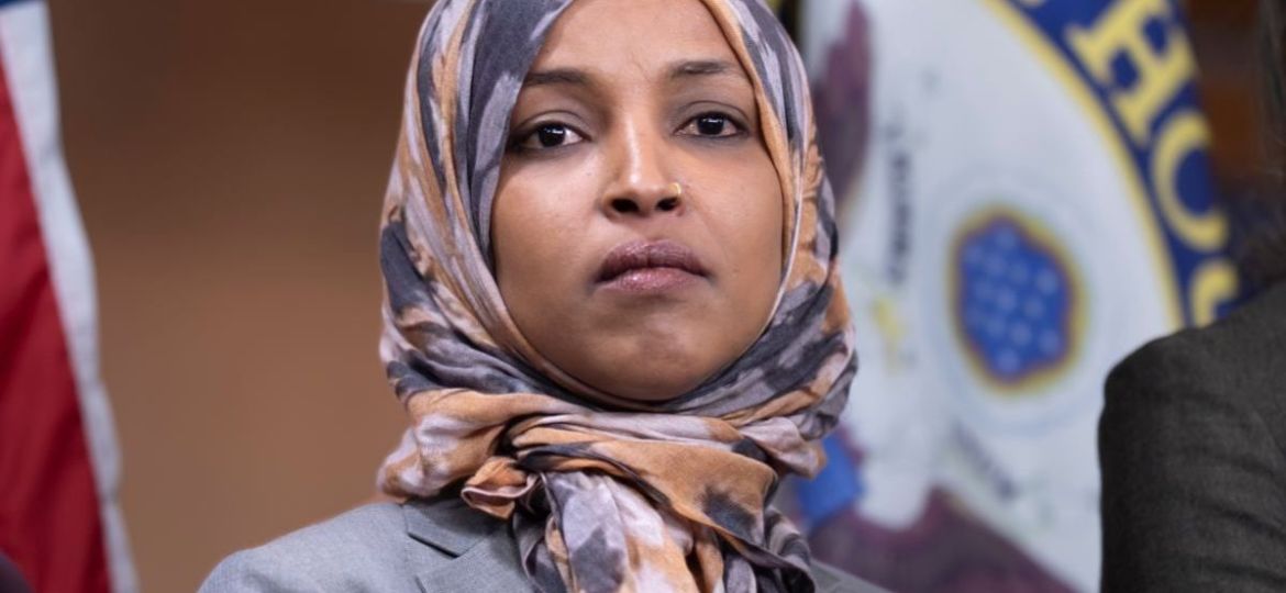 Registran-casa-de-la-congresista-Ilhan-Omar-como-parte-de-una-investigacion-penal