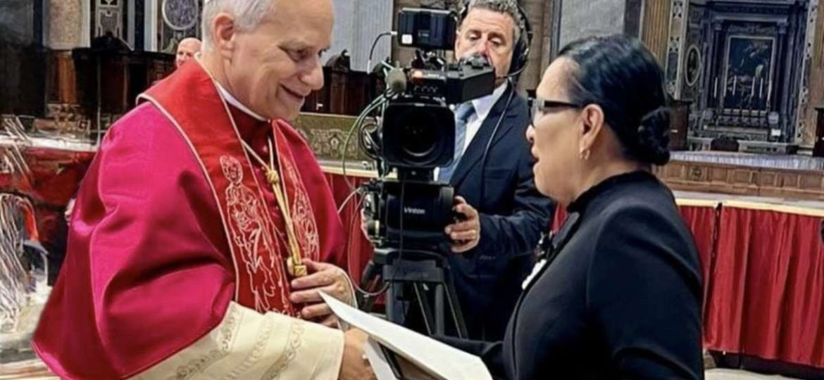 Rosa-Icela-desea-pronta-recuperacion-al-papa-Leon-XIV-tras-cirugia-por-cancer-de-pulmon