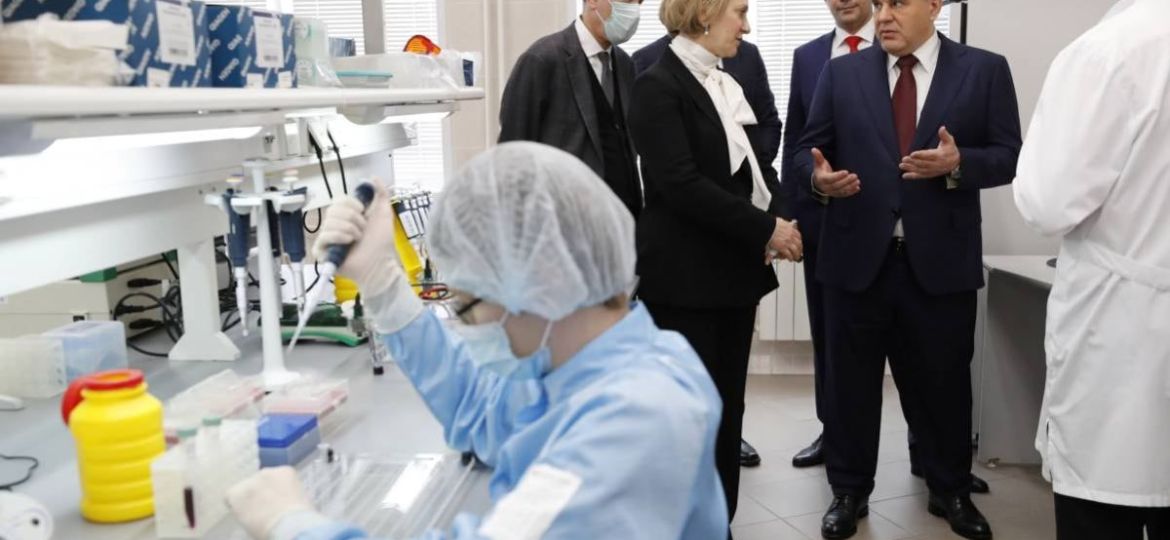 Rusia-concluye-vigilancia-medica-de-contactos-de-empleada-fallecida-en-un-instituto-contra-la-peste