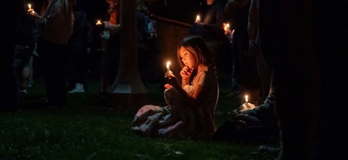 Tiroteo-en-escuela-primaria-de-Oregon-deja-tres-ninos-y-un-maestro-muertos
