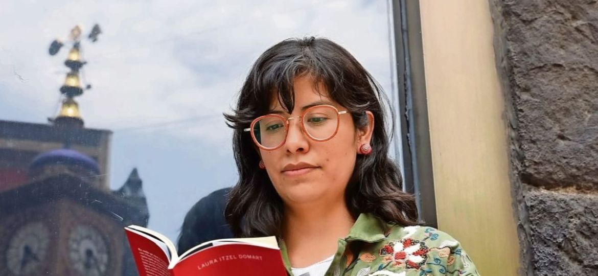 Una-poetica-de-la-mirada-en-Formas-del-llanto-de-Laura-Itzel-Domart