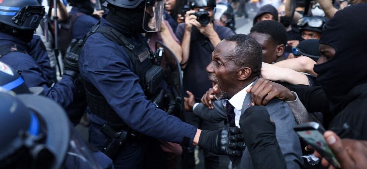 ¿Quien-es-Bally-Bagayoko-el-alcalde-de-Saint-Denis-que-se-interpuso-entre-policias-y-estudiantes-en-Paris